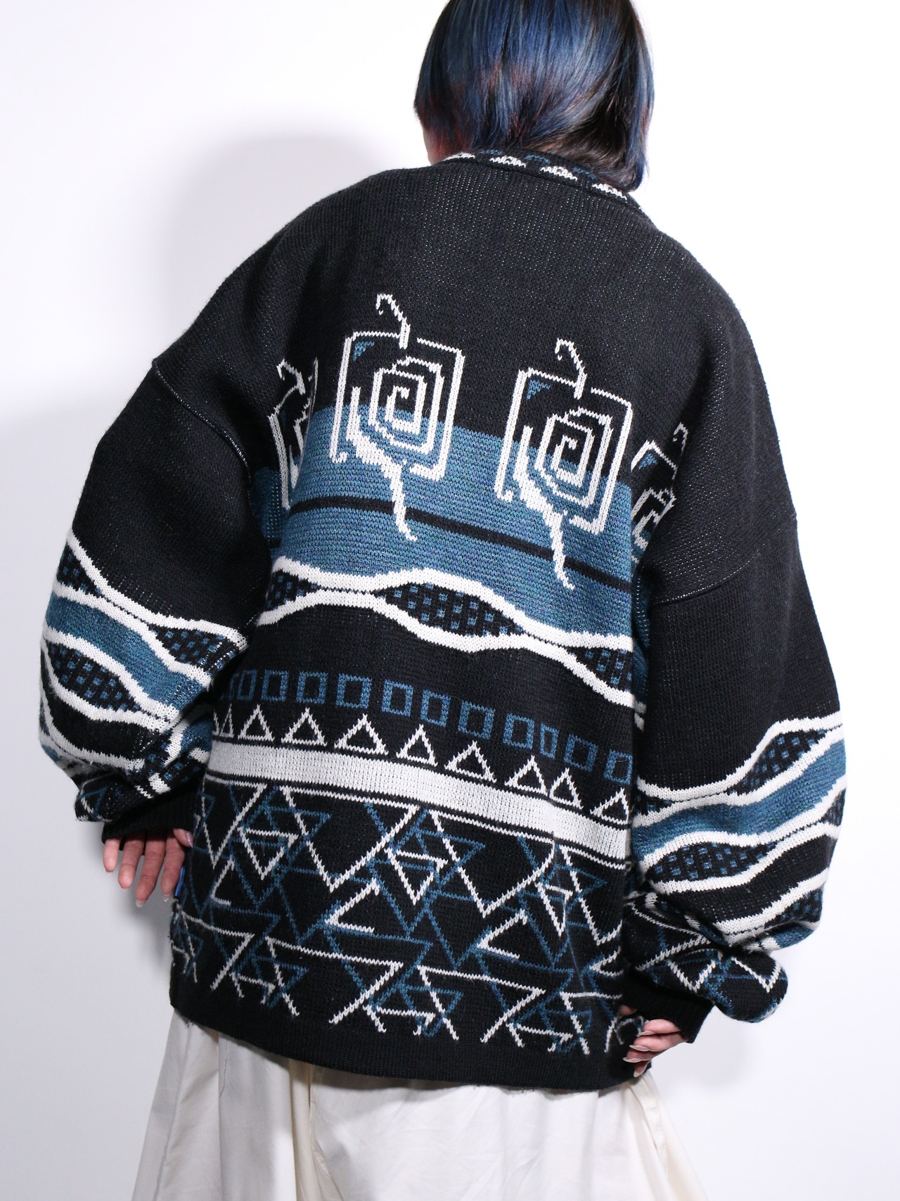 art full pattern over silhouette sweater - 6