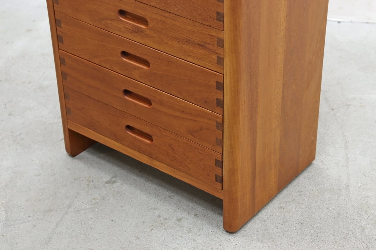 Niles Bach ニールス バッハ チーク 無垢材 トールチェスト 箪笥 収納