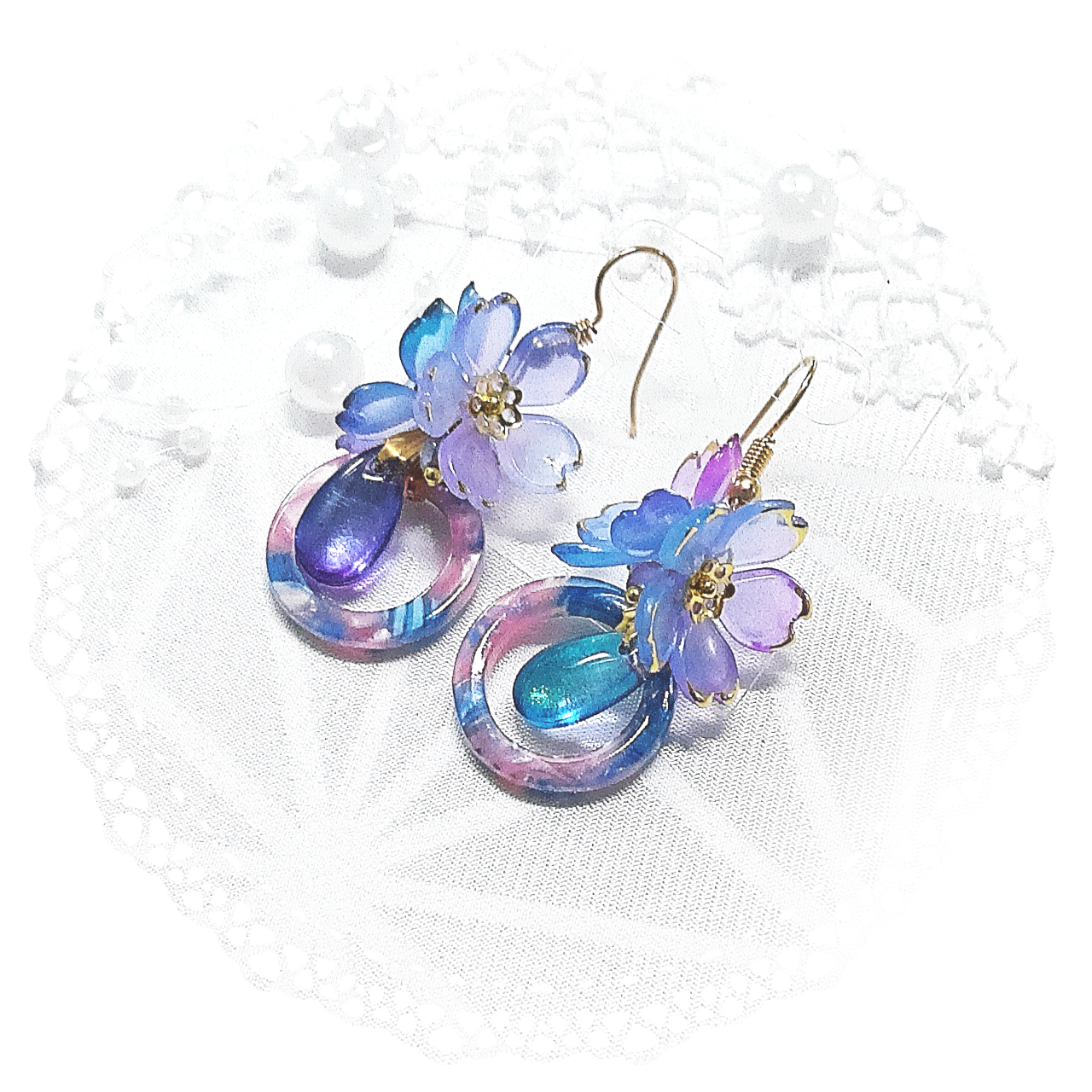 【ピアス】薄花桜に円環