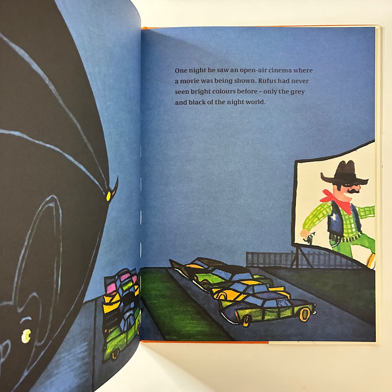 絵本・児童書 Rufus Rufus: The Bat Who Loved Colors | 素敵な洋書の絵本屋さん Read Leaf
