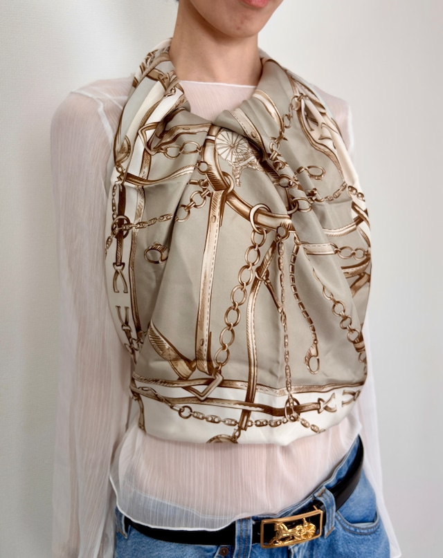 CELINE セリーヌ スカーフ グレー ホワイト シルク100% チェーン vintage ヴィンテージ オールド n5252j