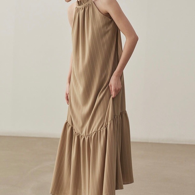 sleeveless fishtail dress　10283