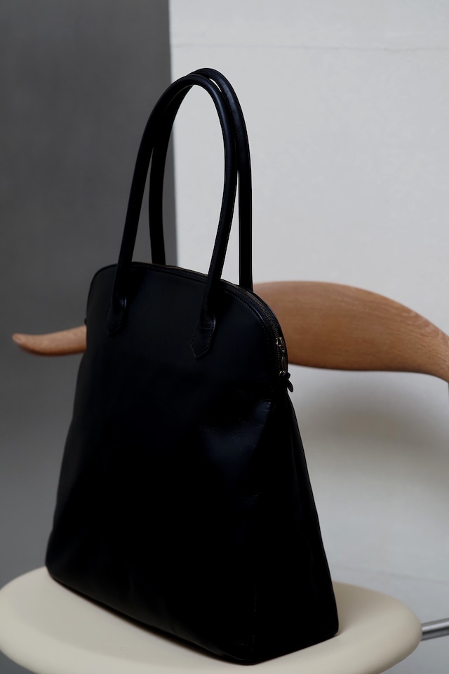 evam eva 125.　handle　leather　bag