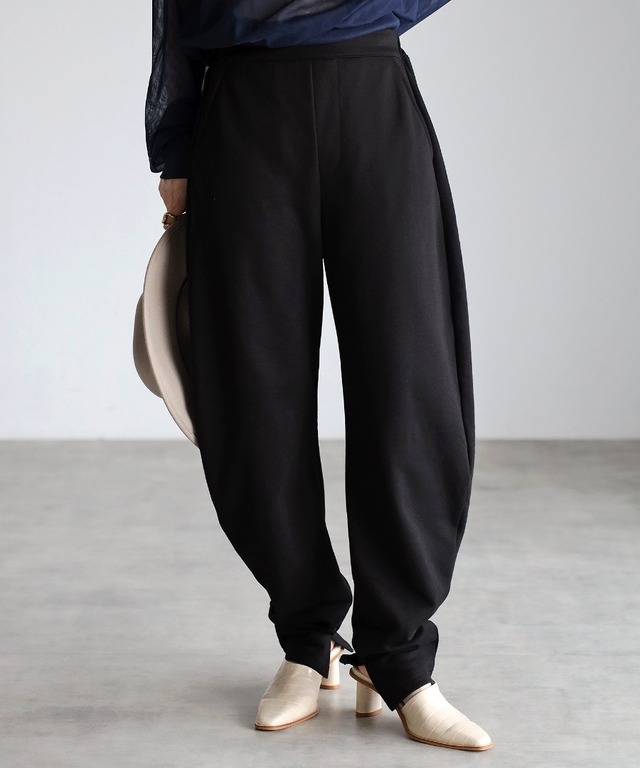 カーヴィースウェットパンツ