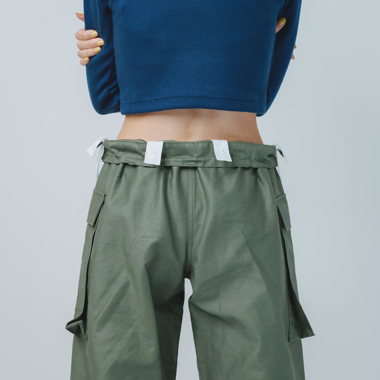 24A/W】AO-62 loop cargo pants / olive | akio