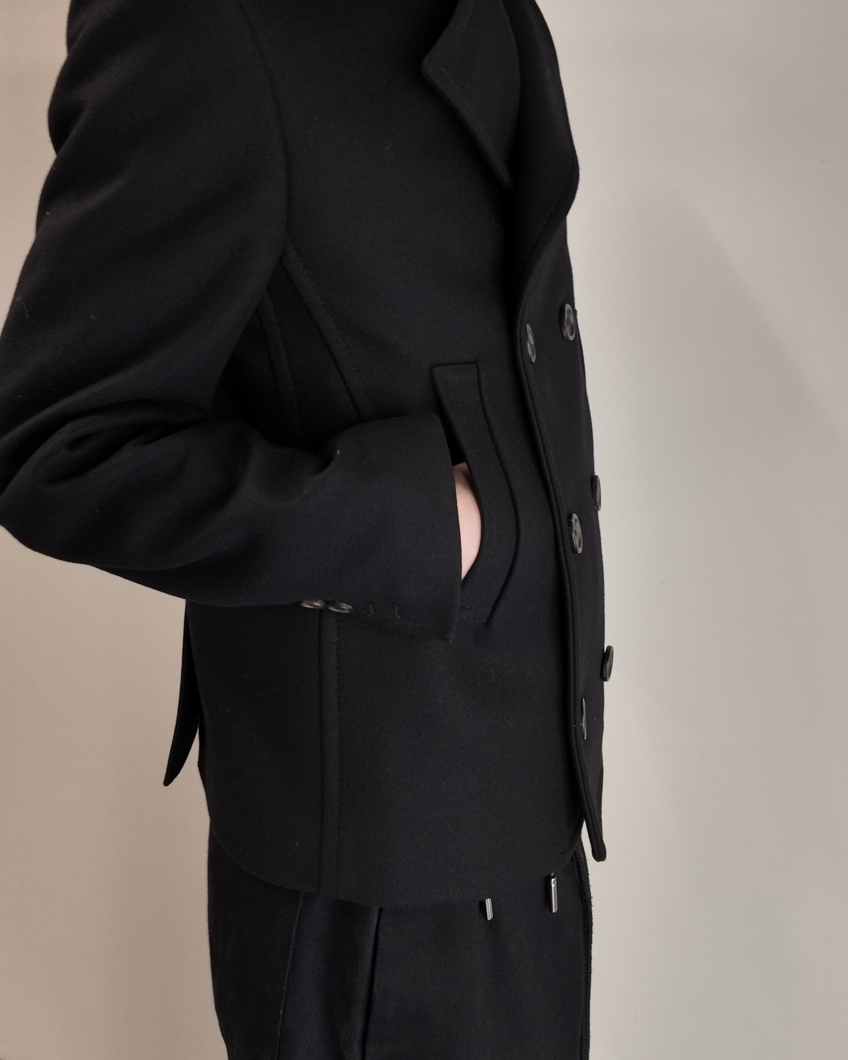 【Neil Barret】short length p-coat