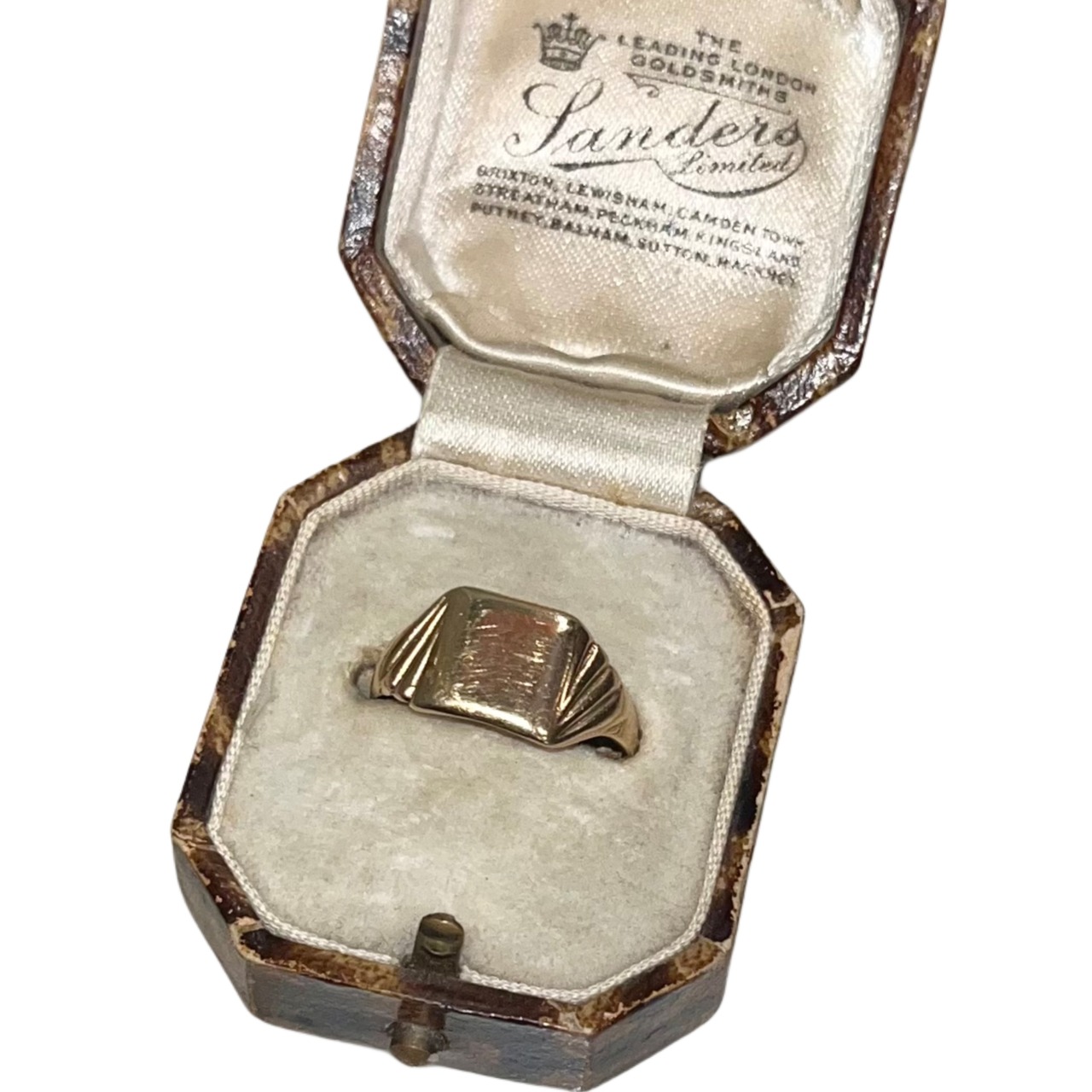 vintage 9ct gold art-deco-style signet ring