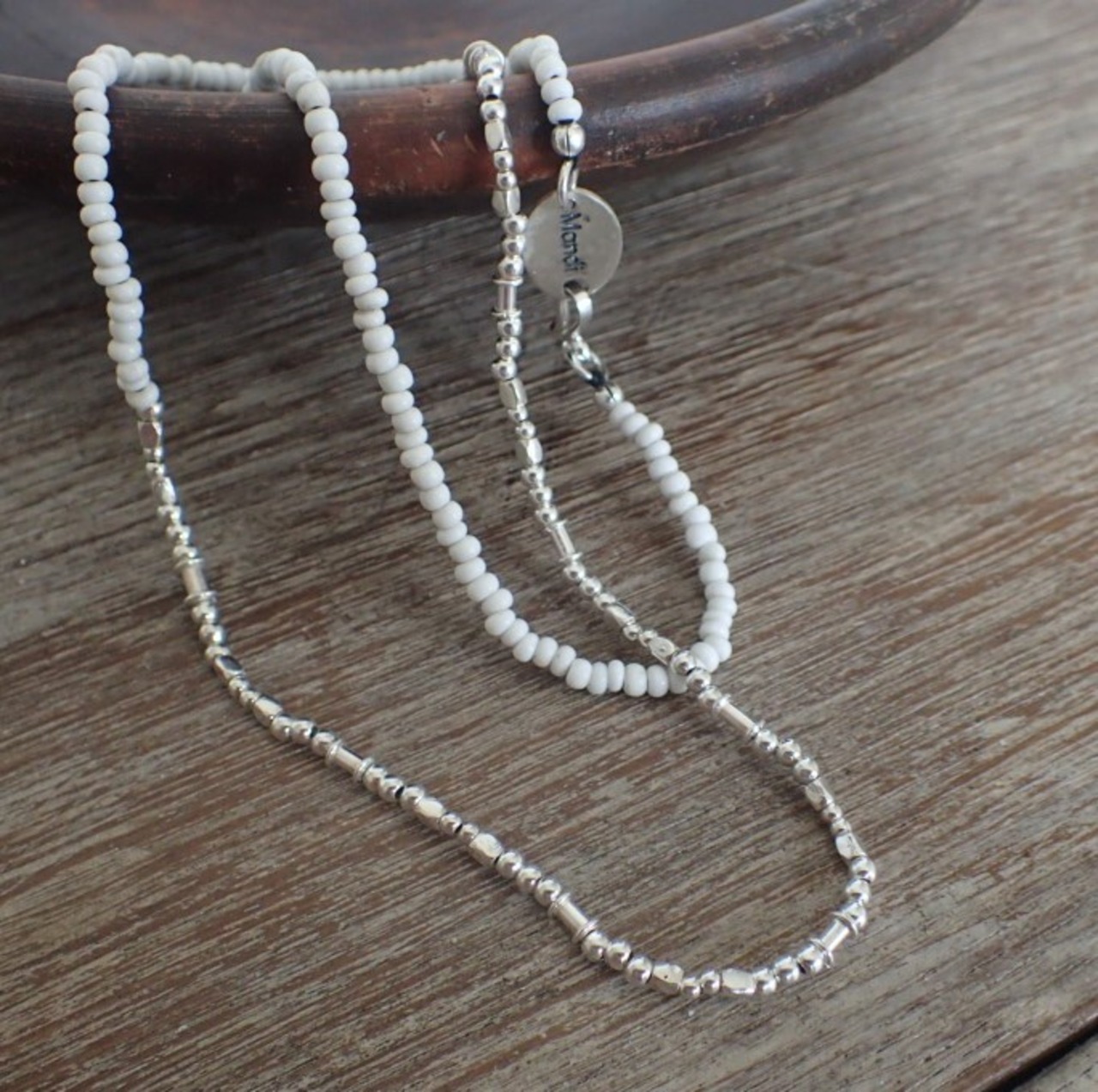 Mandi/マンディ Small A. Beads × Silver Necklace (60cm)(White×Silver)