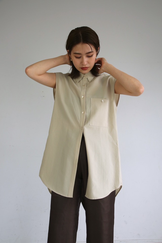 Sleeveless shirt blouse