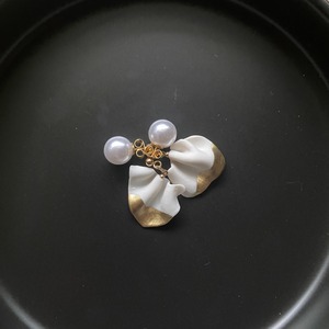 花びらシリーズ|九谷磁器ピアス(ショート)