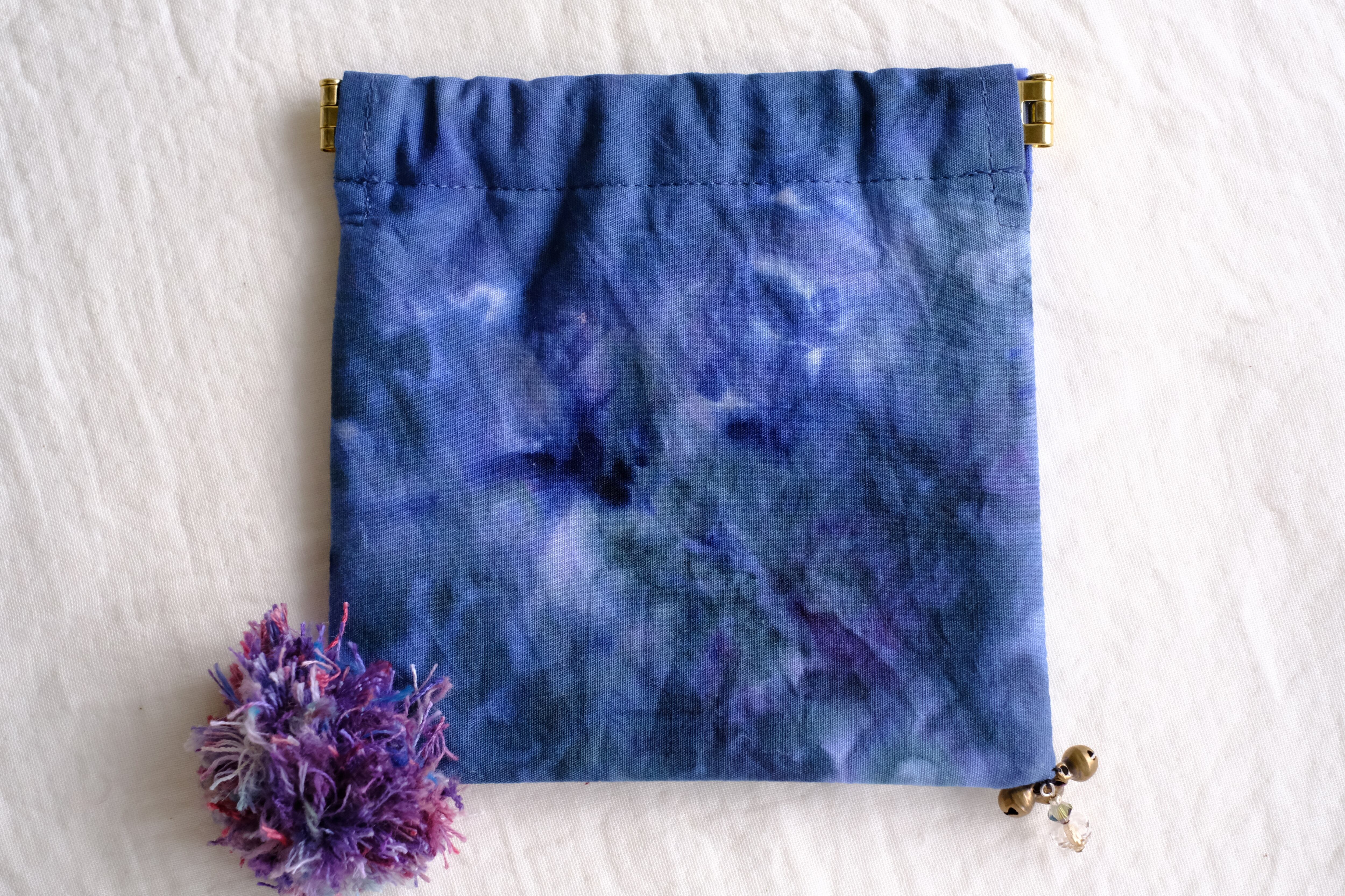 バネ口ポーチ　o-0517