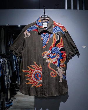 【add (C) vintage】“Dolce & Gabbana” Oriental Dragon Graphic S/S Shirt