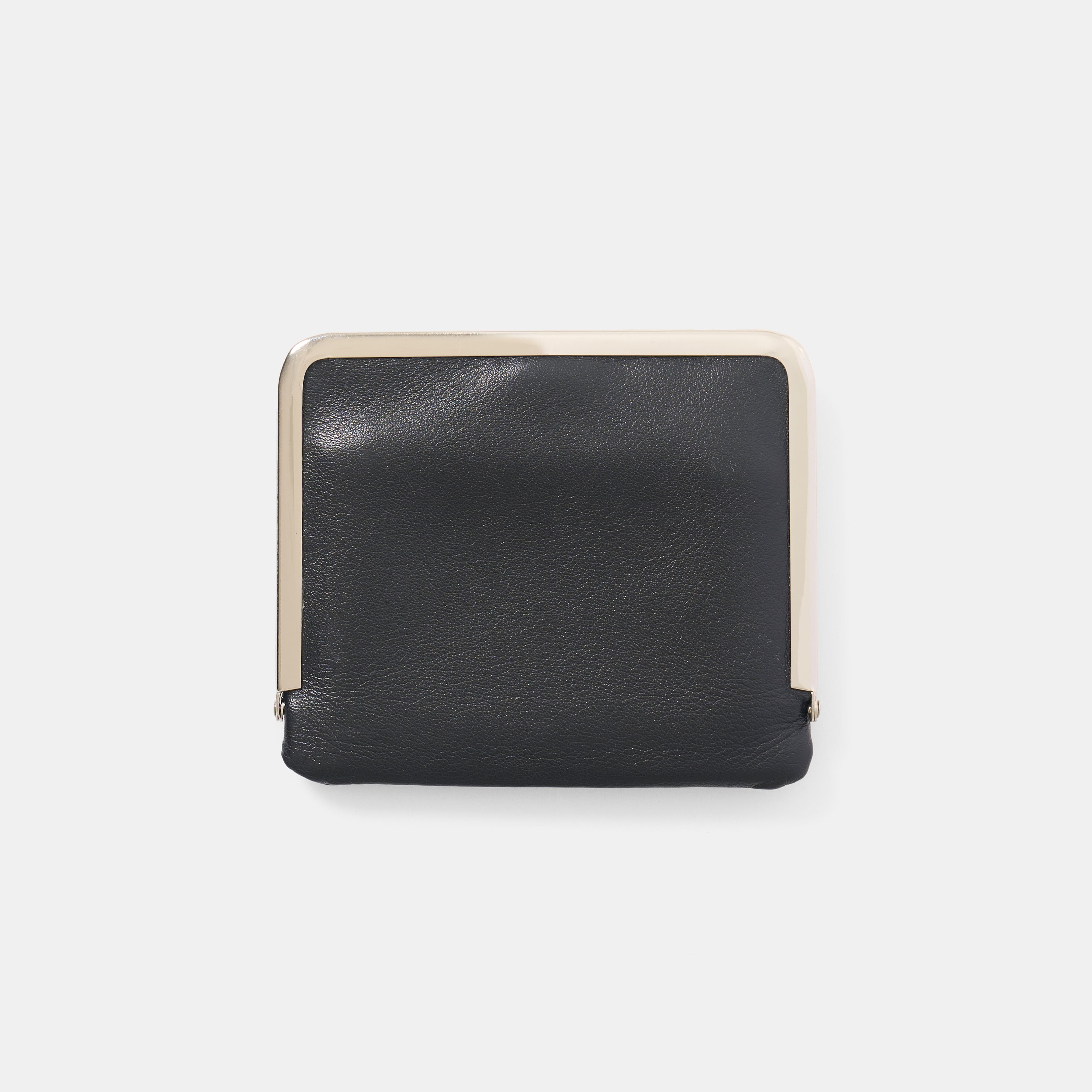 SAC À MAIN】Framed Leather Half Wallet BLACK（SILVER） | Morphee