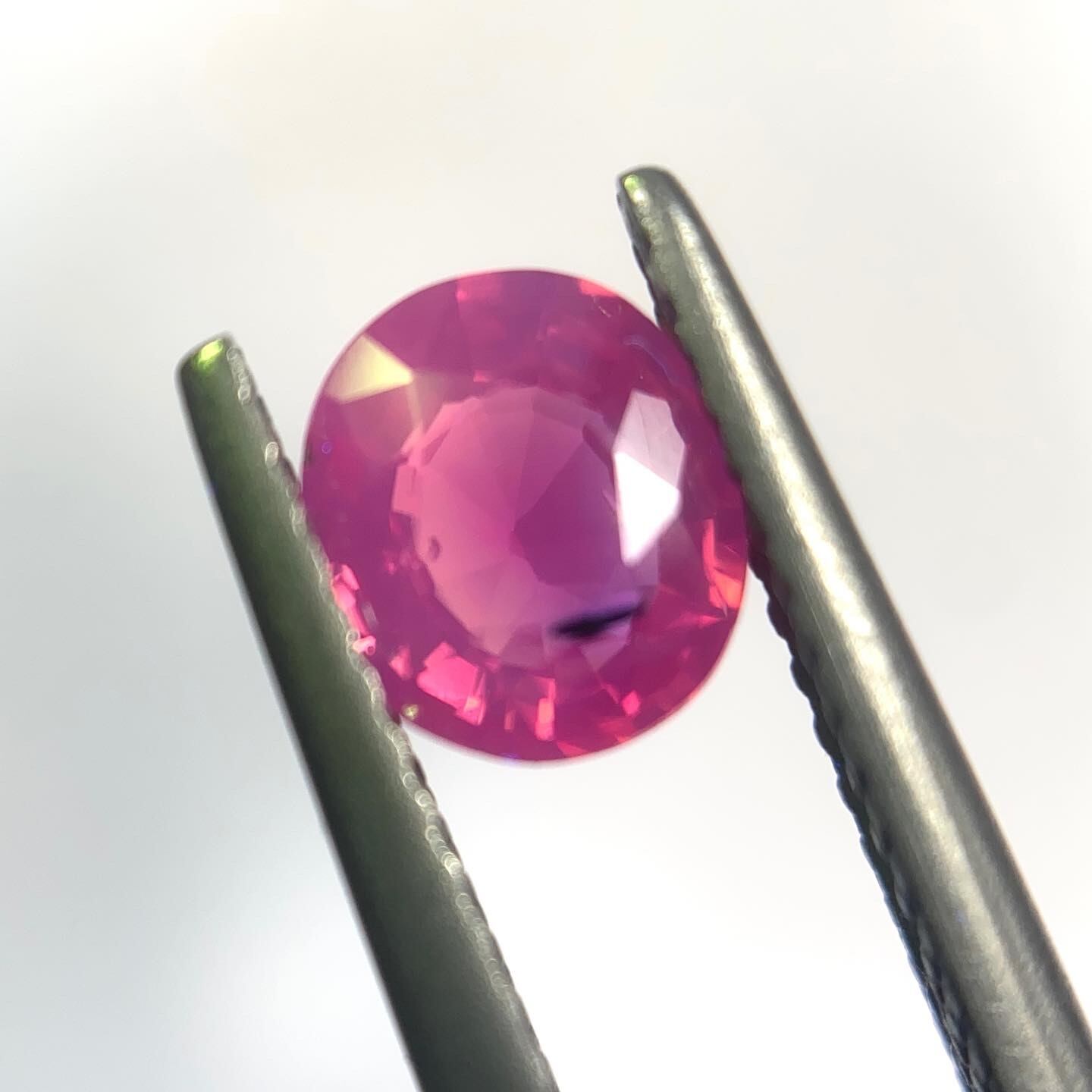 鮮やかなオーロラ　サファイア