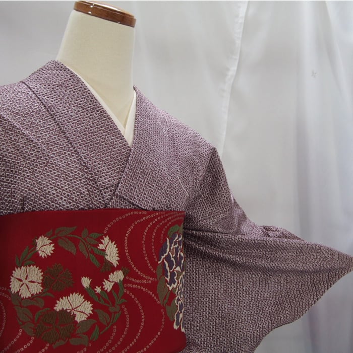 ふんわり　総絞り　羽織　小紋　ほんのりクリーム色　植物紋様　正絹 ふんわり 総絞り 羽織 小紋 ほんのりクリーム色 植物紋様 正絹