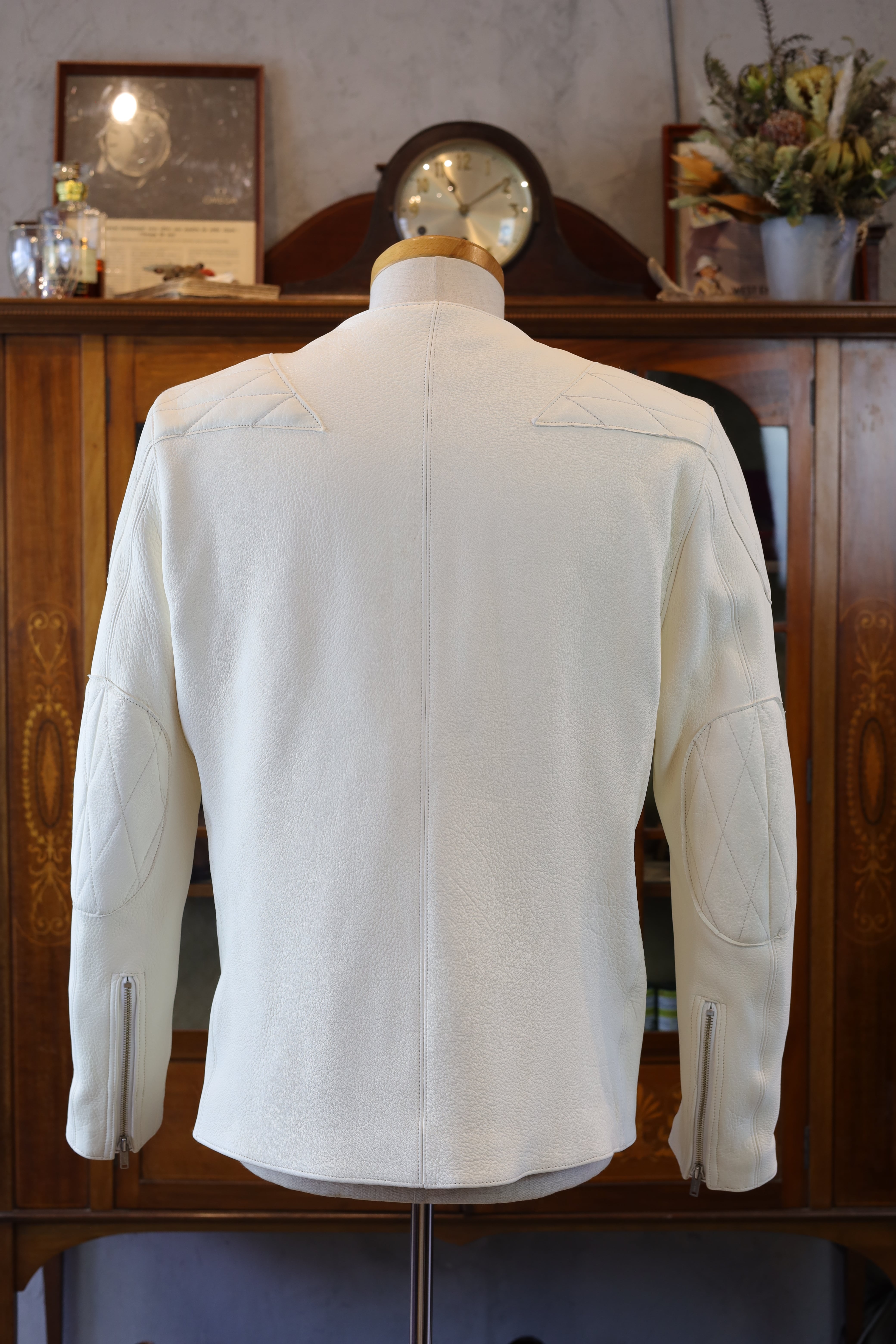 FINE CREEK & CO(ファインクリークアンドコー)～BAD Deer White～ | Amboy