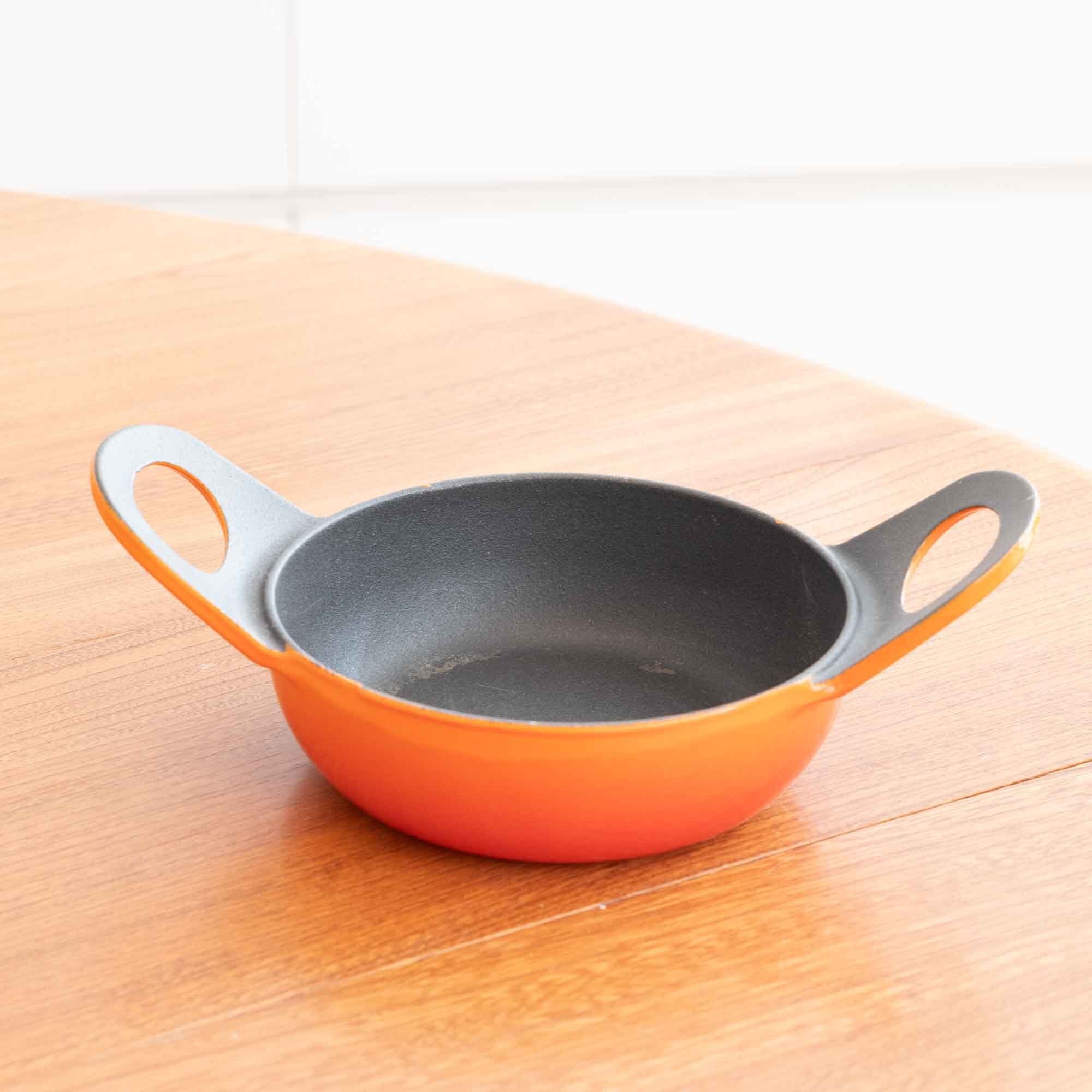 ビンテージ ル・クルーゼ LE CREUSET 15サイズ オレンジ * 新品・未使用品ではありません * オレンジ