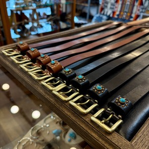 ナスングワム【Nasngwam】Studs Belt (Black)