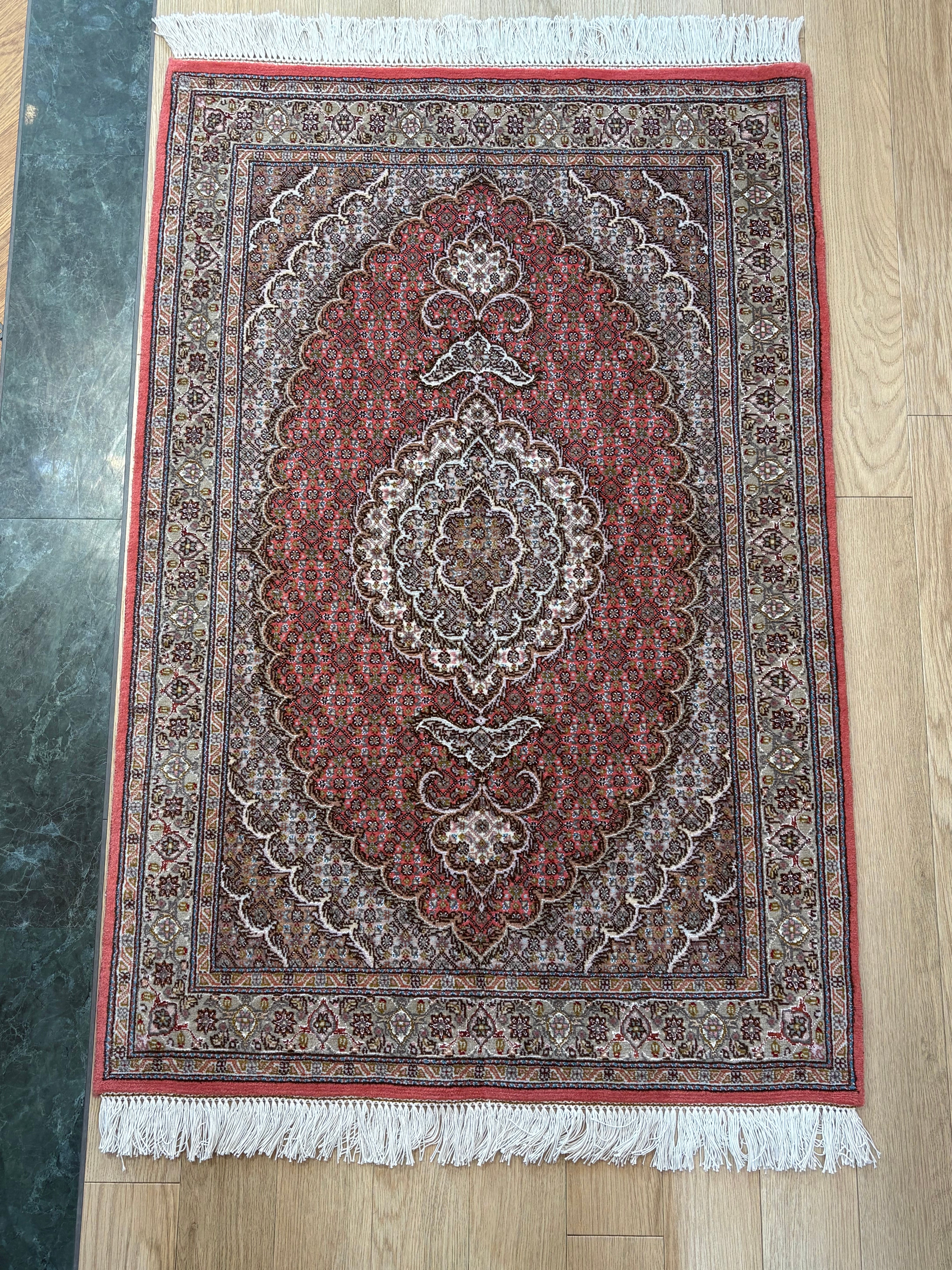 タブリーズ / Tabriz 120cmx80cm