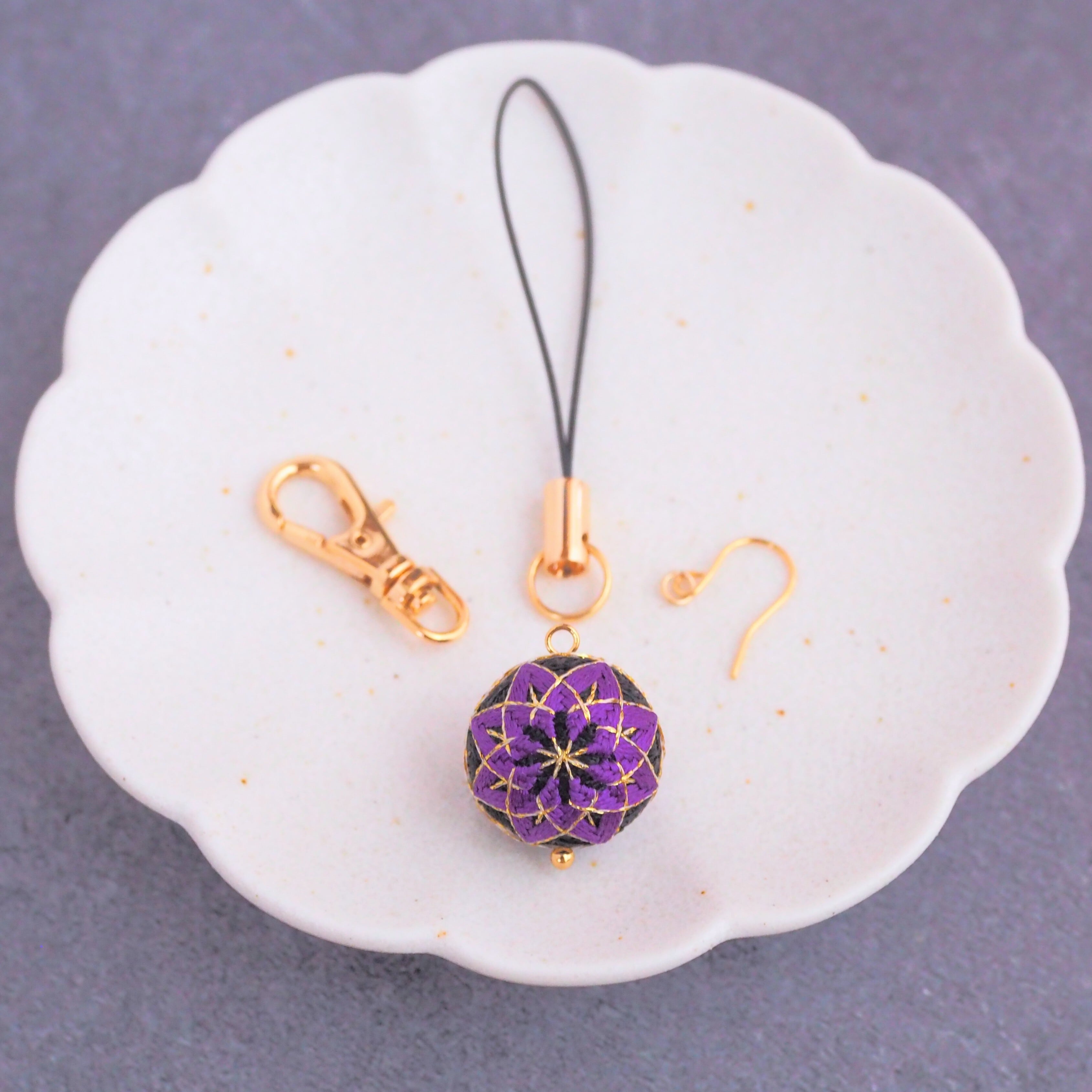 一粒手まり Einzeln- 黒 × 江戸紫 - | bunte Farbe｜手まりアクセサリー