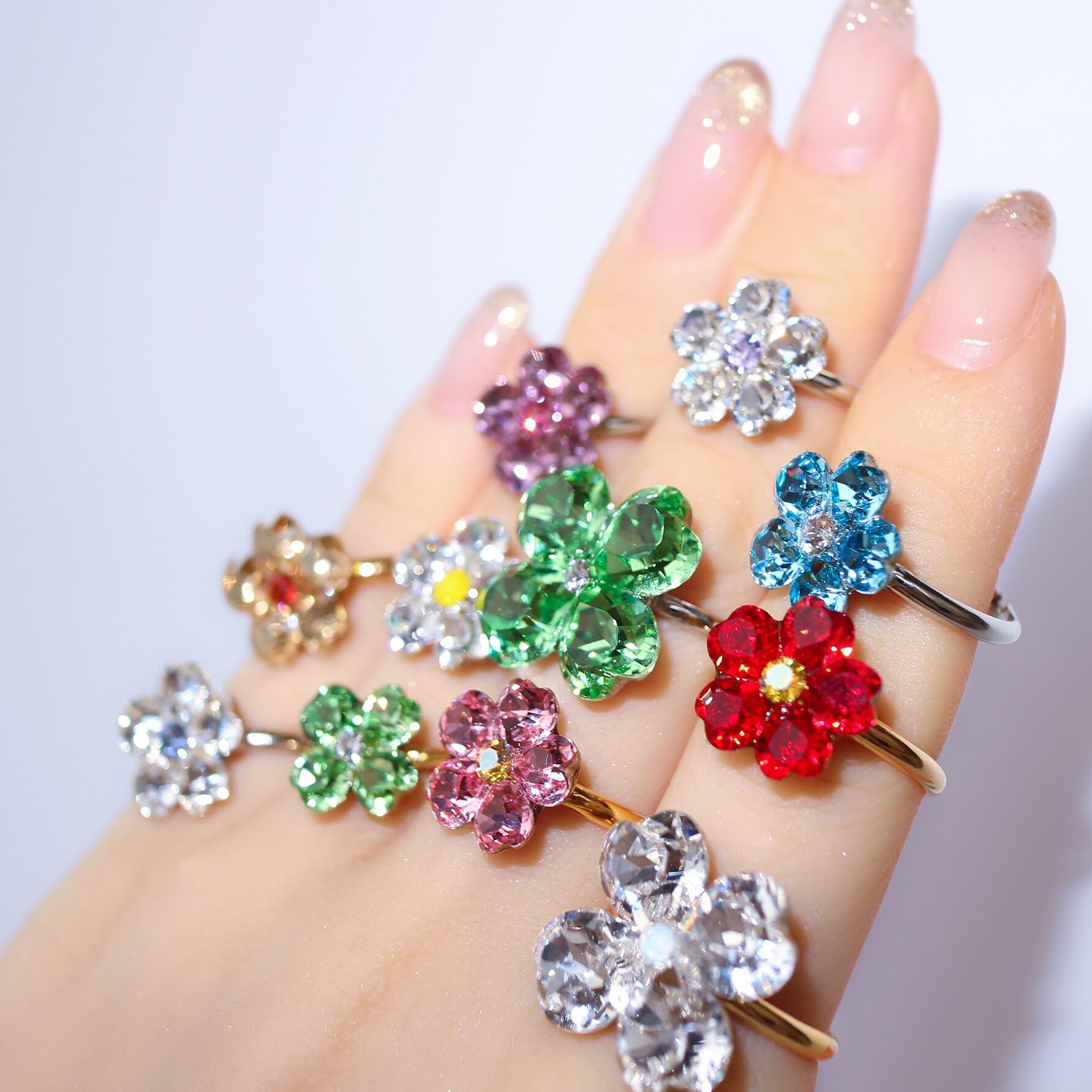 ビックキラキラクローバーリング（クリスタル） | マルベリコ