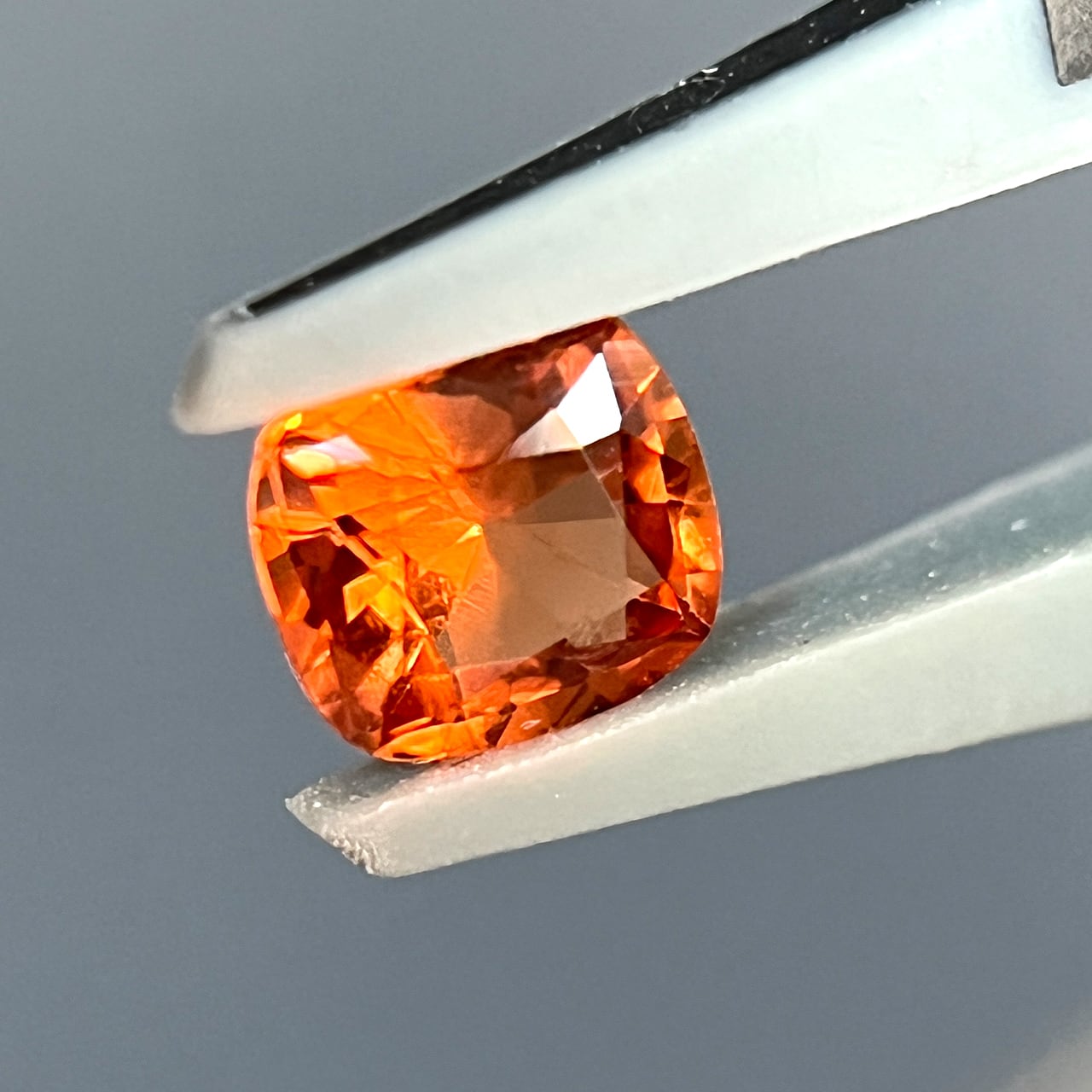 ソ付 高品質 3.351ct 天然 アメトリン クッション カット ルース