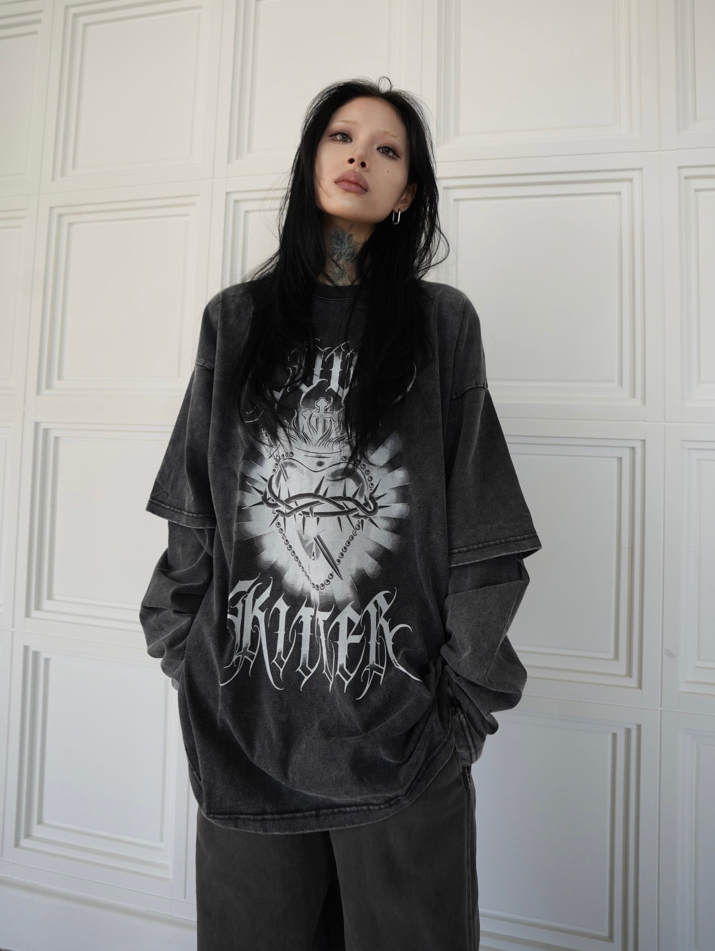LOVEKILLER Killer heart barbed wire ロンT LOVE KILLER】Killer heart barbed wire layered Long T | OVERTURE
