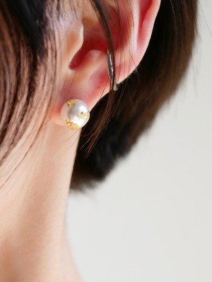 gold-leaf clear coating pearl pierce/earring
