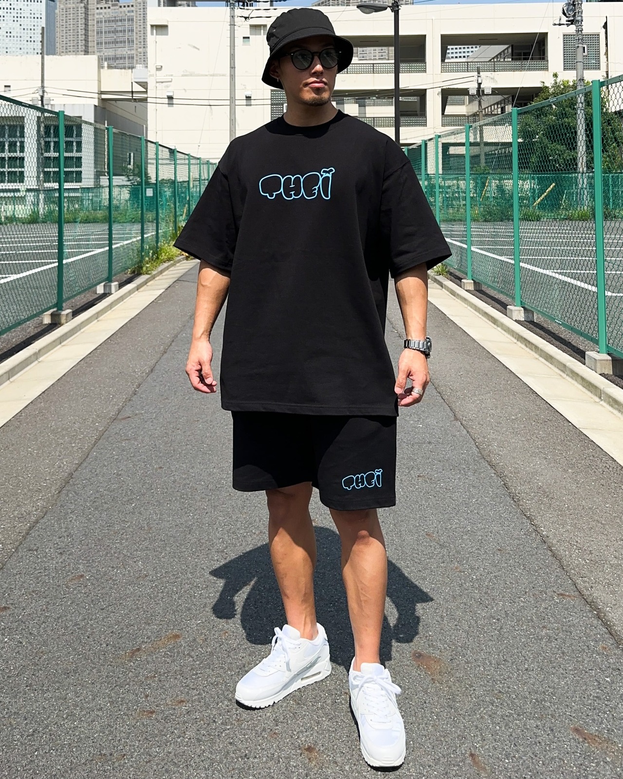 BUBBLE MAGNUM WEIGHT EASY SHORTS - BLACK