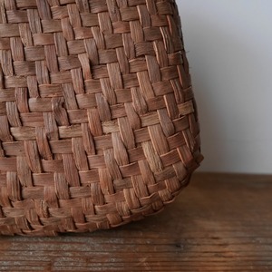 山ぶどうかご④　かごや