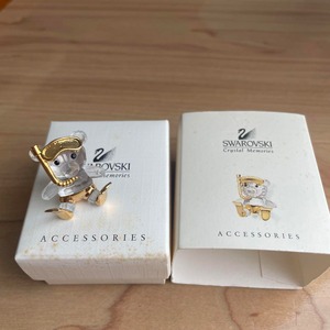 SWAROVSKI スヌークリング ベアー　ブローチ