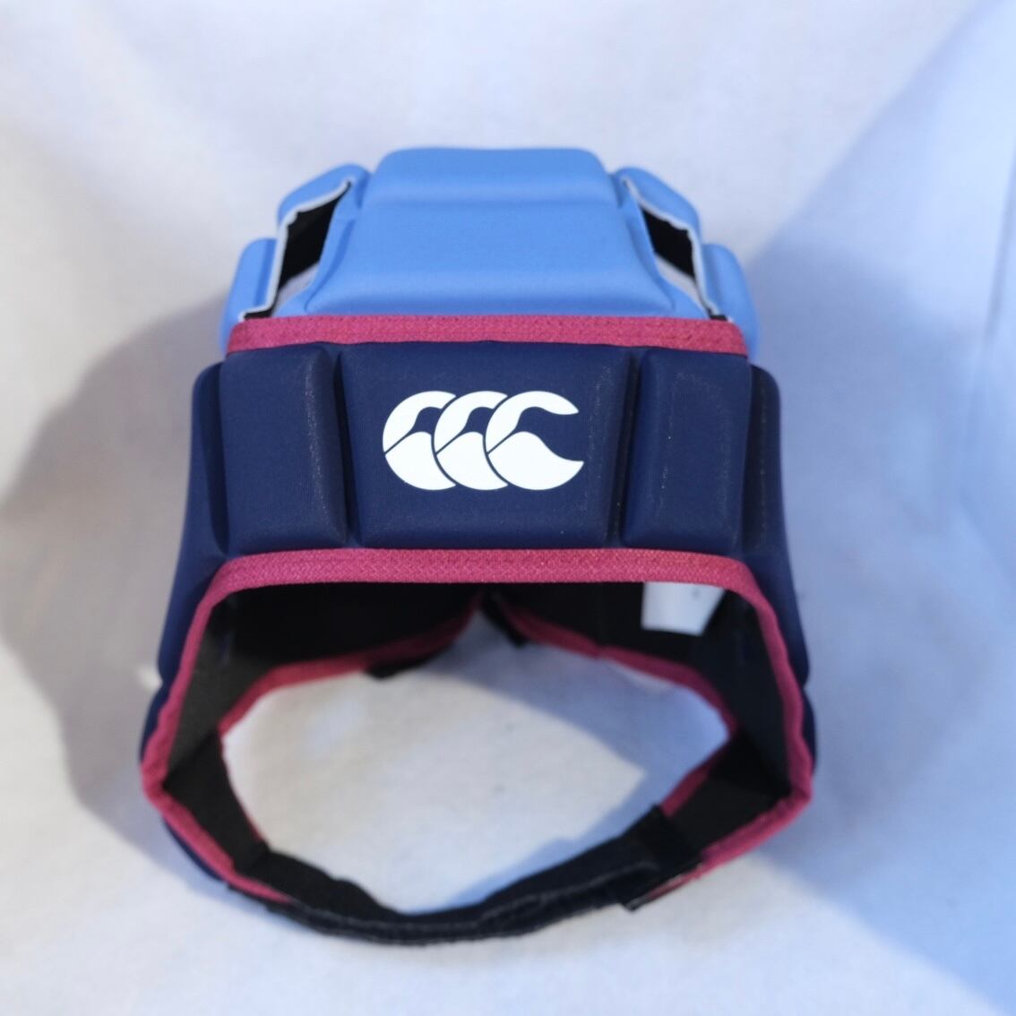 新品 Canterbury(カンタベリー)ヘッドギア Mサイズ 新品 Canterbury(カンタベリー)ヘッドギア Mサイズ apworld_aa04027