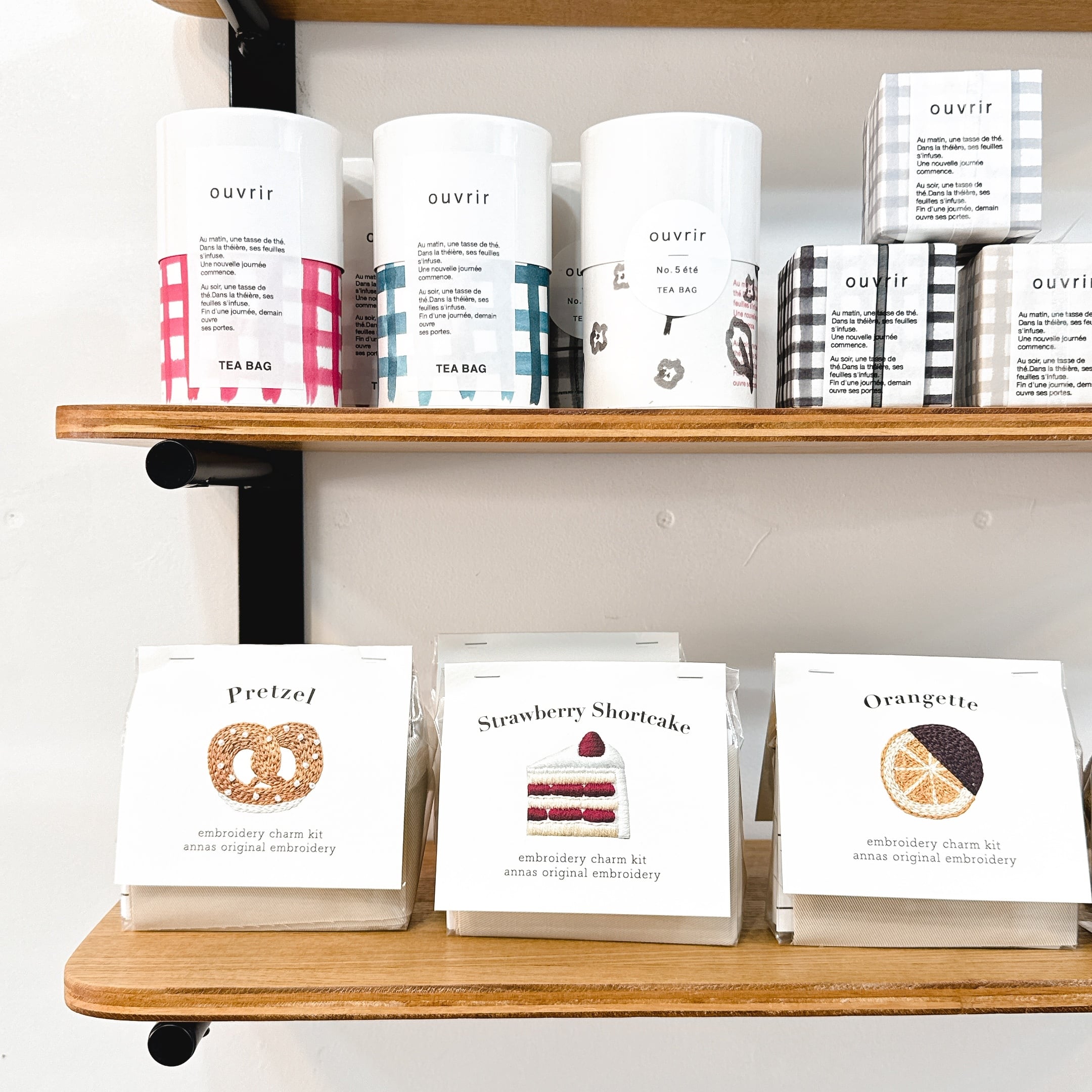 ショートケーキ チャーム』刺繍キット | Net store アンナとラパン