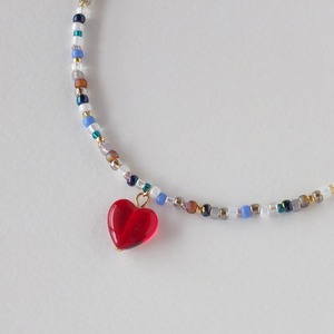 真っ赤なハートがキュート！おしゃれで可愛いビーズネックレス～red heart beads necklace～