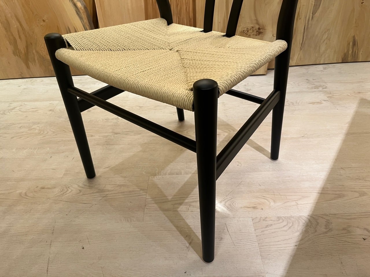 ≪青山店≫ パラレルチェア ブラック | 千年家具 - 一枚板 テーブル専門店