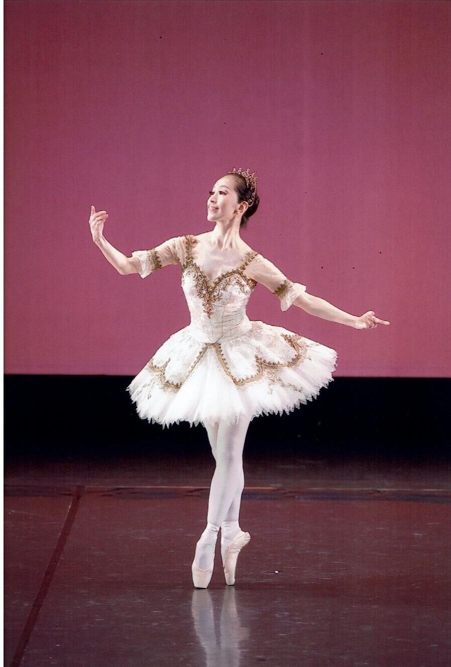 【美品 日本製 バレエ衣装】グリーン Chacott ノーソーイングニット 緑 美品 日本製 バレエ衣装】グリーン Chacott チャコット チュチュ 発表