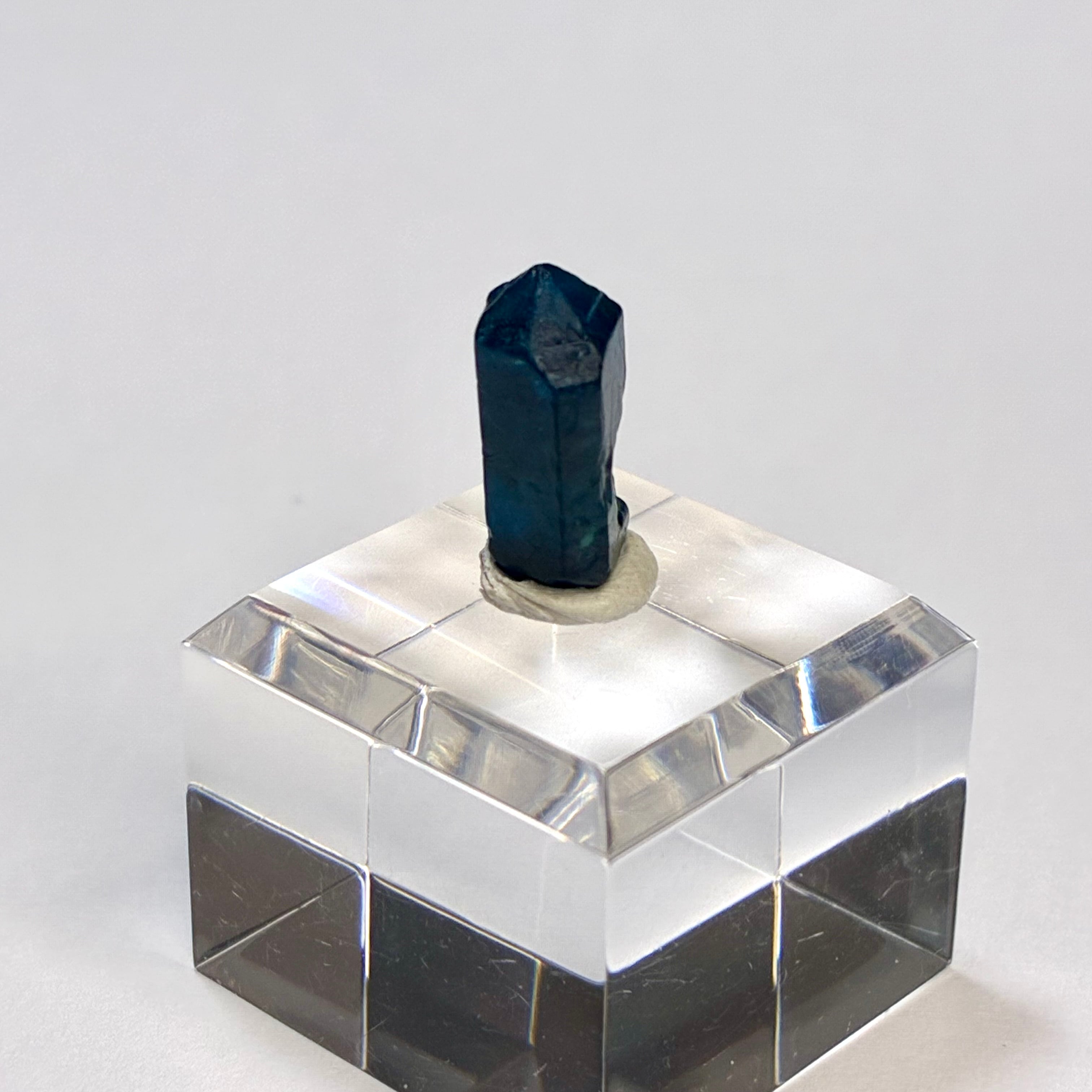 特大！パキスタン産エメラルド原石　鉱物標本　翡翠　ダイアモンド　パワーストーン 特大！パキスタン産エメラルド原石 鉱物標本 翡翠 ダイアモンド