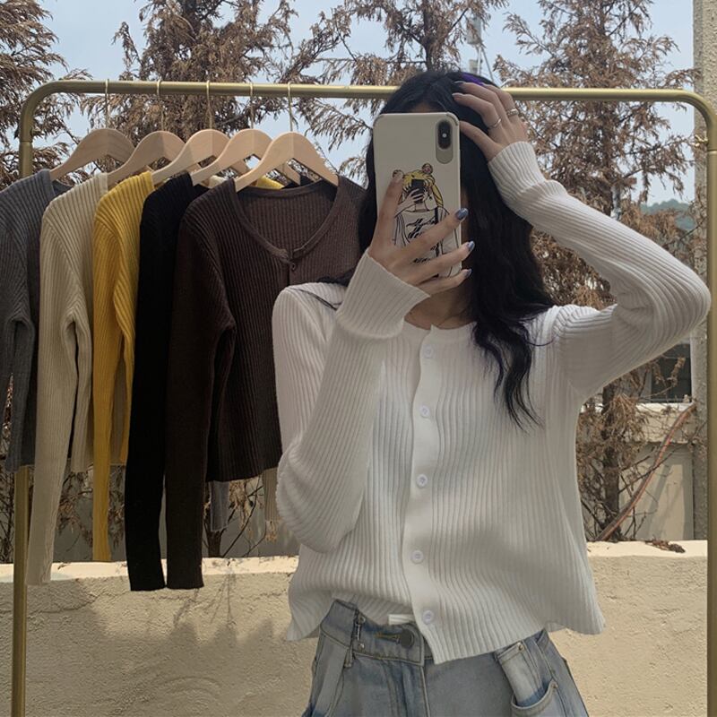 スプリングホワイトショートニットセーター レディースルーズ薄手カーディガントップス 春物 スーパーモール45186109934