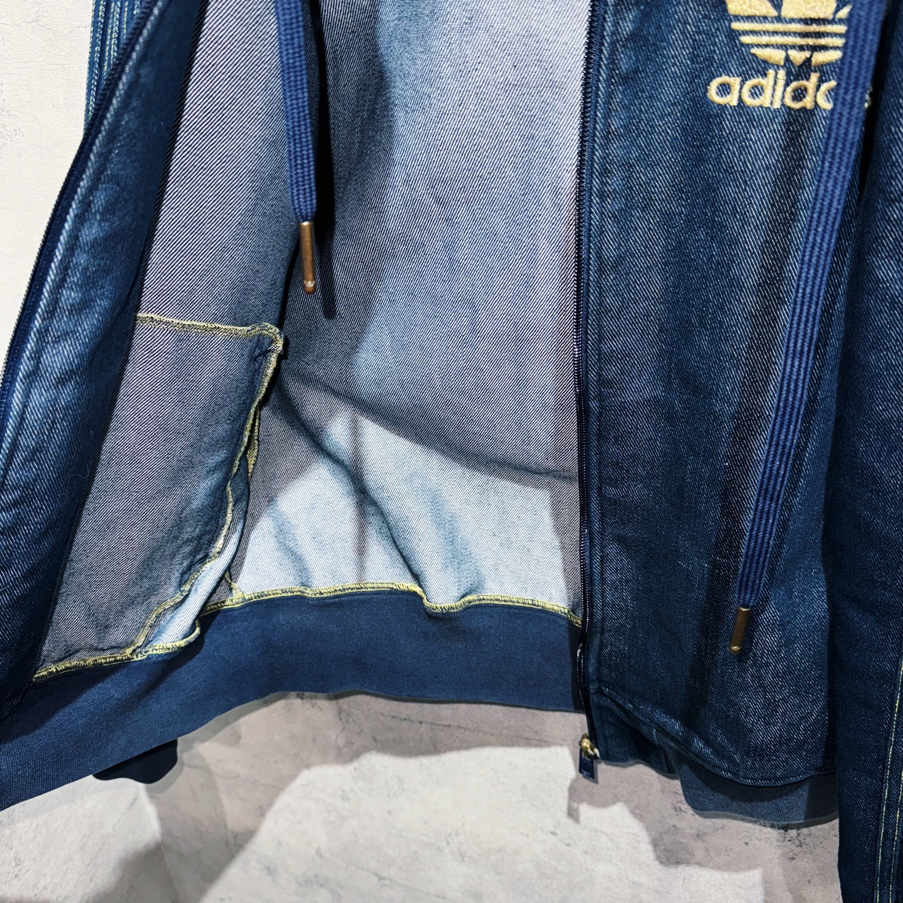 ADIDAS Originals