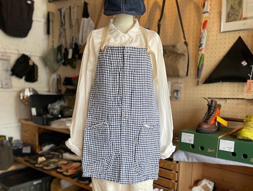 suolo（スオーロ）GRIZZLYエプロン　linen check