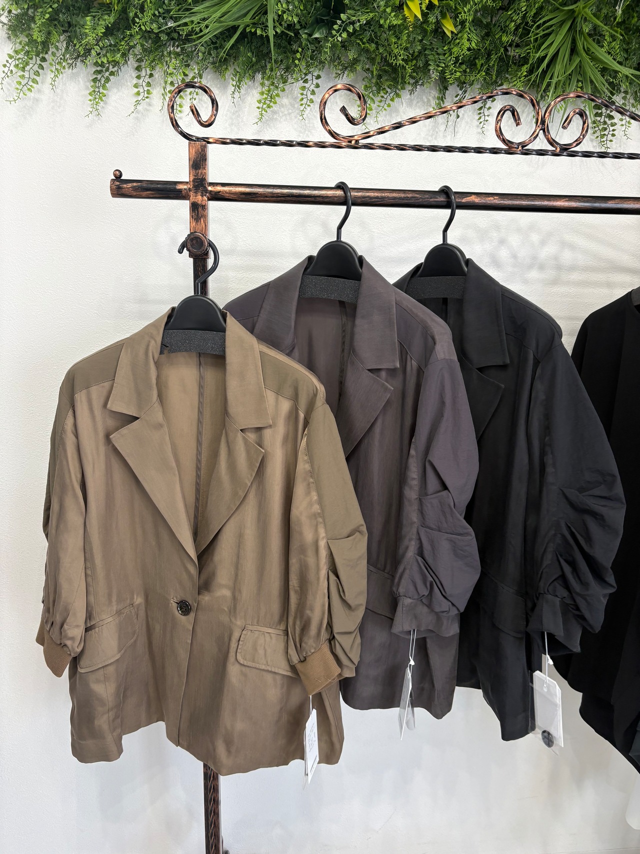 【mimi】 ピーチスキン　ギャザーアームジャケット　21267755