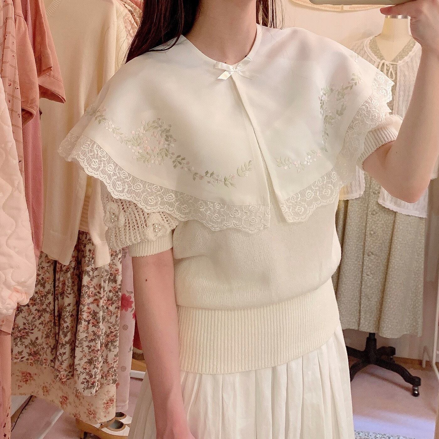 white flower lace big collar