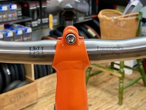 H&H Titanium Ergonomics Flatbar【ブラックカラー】