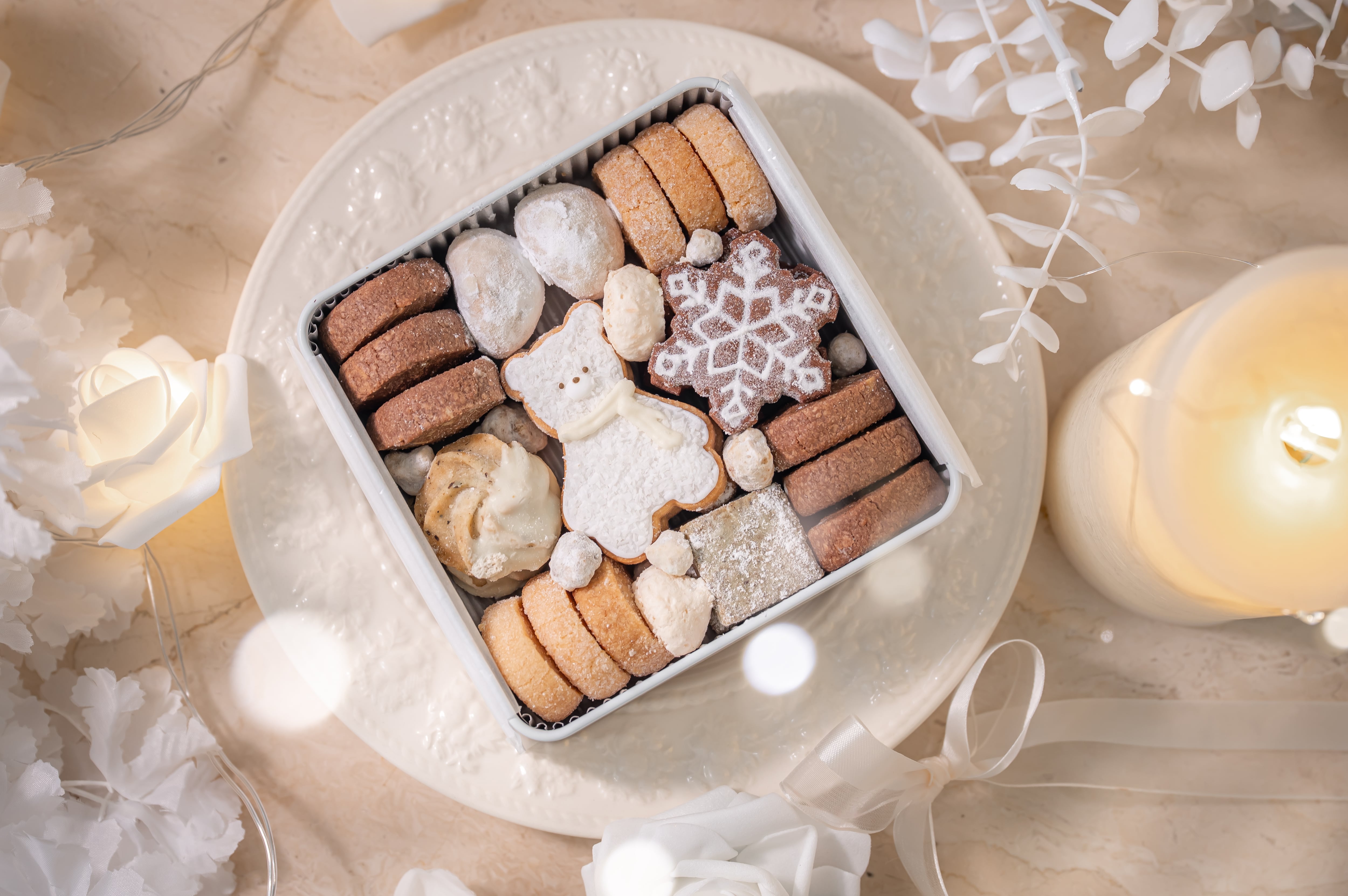 ホワイトベアのクッキー缶 | Maison de pâtisserie GRACIL FLORA