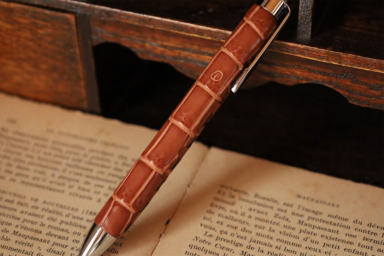 TACHIWAKI：マットクロコ | SHINARI