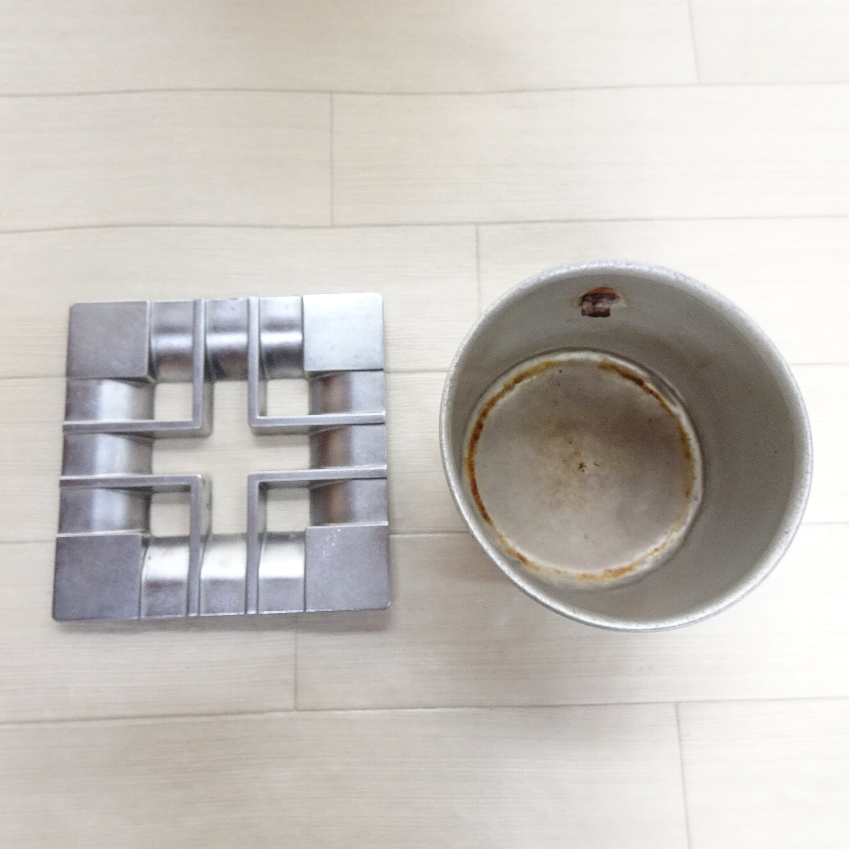マイルドセブンのスタンド灰皿 | 純喫茶家具の村田商會