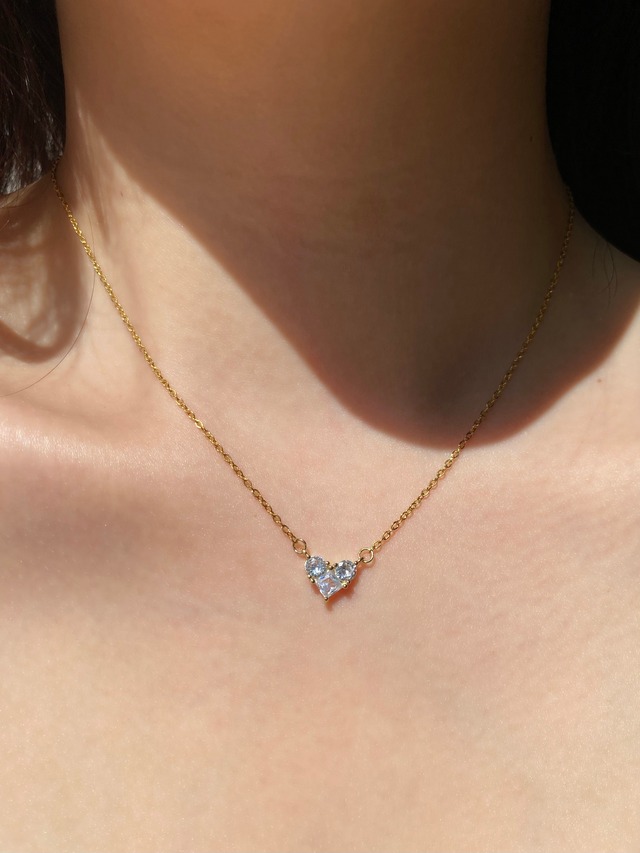 Heart zirconia necklace