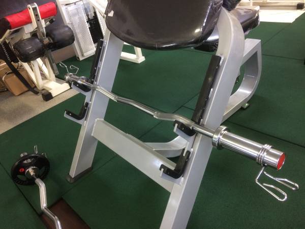 業務用 プリチャーカール台 頑強で使いやすい オールブラック | 筋トレ
