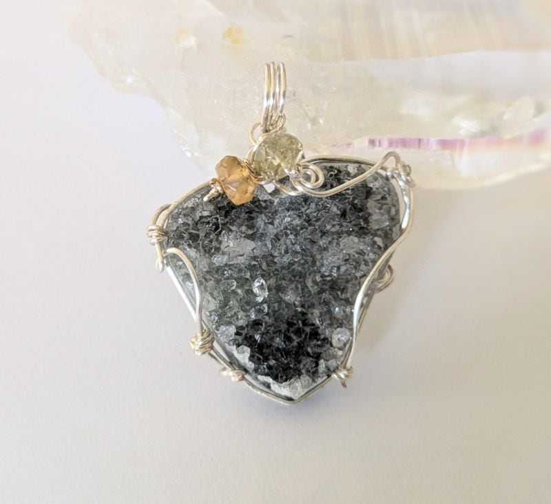 ∞ブルーアメジストハートクラスター&トルマリンペンダントトップ