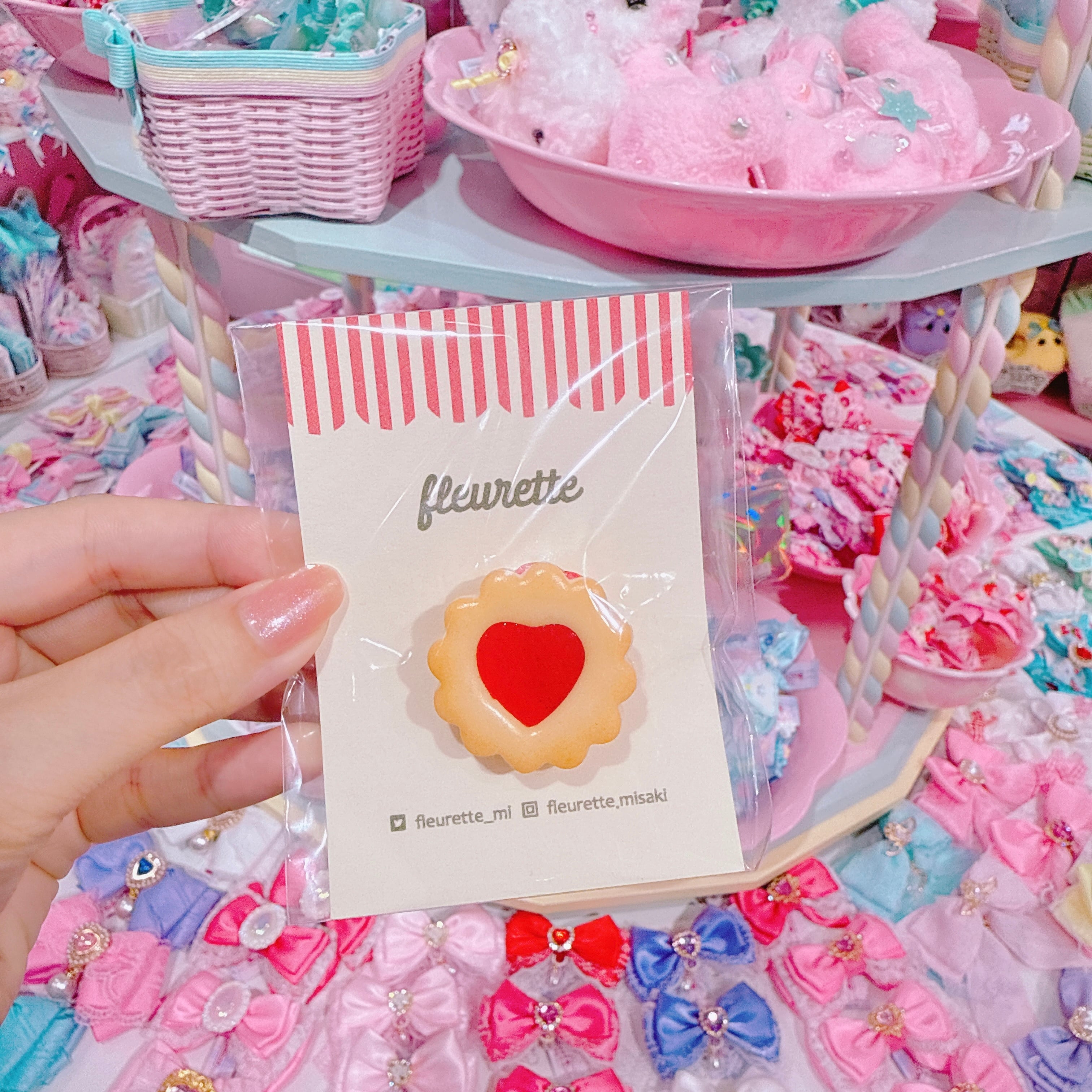 【D1】3-13ジャムサンドクッキーのブローチ